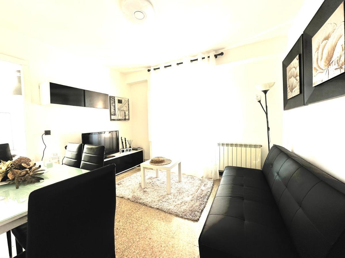Apartamento Cebra Apartment Zaragoza Luaran gambar
